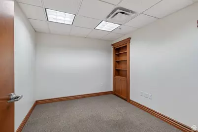 3115 E Lion Ln #220, Holladay, UT 84121 - Photo 8