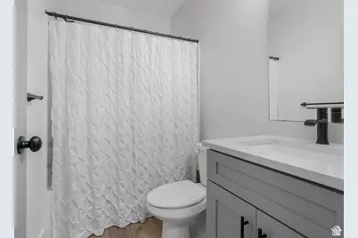 779 N 560 E, Tooele, UT 84074 - Photo 20