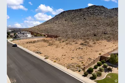 2393 S 3330 W, Hurricane, UT 84737 - Photo 14