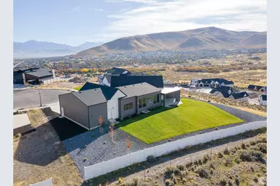7371 W Summit Crest Cir, Herriman, UT 84096 - Photo 54