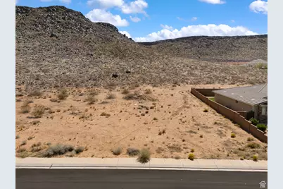 2405 S 3330 W, Hurricane, UT 84737 - Photo 18