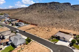 2405 S 3330 W, Hurricane, UT 84737 - Photo 1