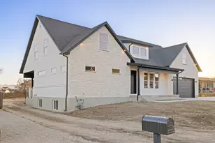 2929 W 10755 S, South Jordan, UT 84095 - Photo 8