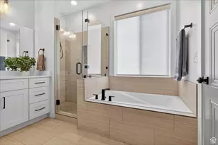 354 E 8620 S, Sandy, UT 84070 - Photo 10