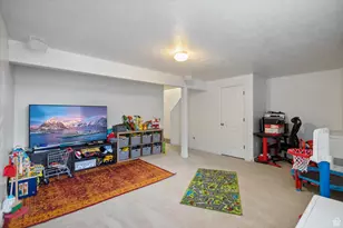 7954 N Dundee Dr, Eagle Mountain, UT 84005 - Photo 18