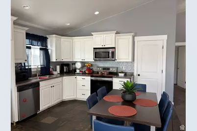 294 W 200 N, Spanish Fork, UT 84660 - Photo 6