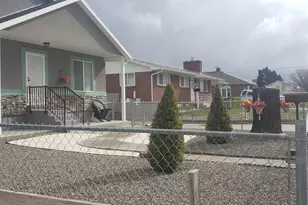 294 W 200 N, Spanish Fork, UT 84660 - Photo 2