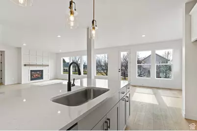 1340 E Hollyhock Way, Layton, UT 84040 - Photo 8