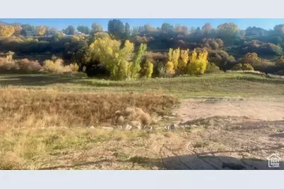 1340 E Hollyhock Way, Layton, UT 84040 - Photo 14