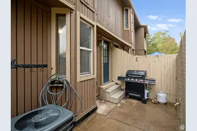 668 E Cobblestone Ln S, Midvale, UT 84047 - Photo 26
