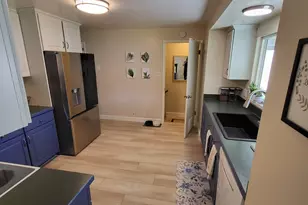 7377 S Ramanee Dr, Midvale, UT 84047 - Photo 8