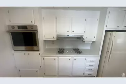 4364 Detroiter Cir, Murray, UT 84107 - Photo 10