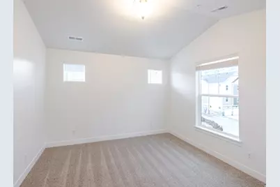 4661 S Poplar Way #R302, Mapleton, UT 84664 - Photo 8