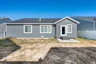 8719 W Beckville Dr, Magna, UT 84044 - Photo 28