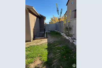 6967 N Comanche St, Eagle Mountain, UT 84005 - Photo 20