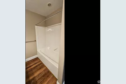 327 E 2230 N #A, North Logan, UT 84341 - Photo 20