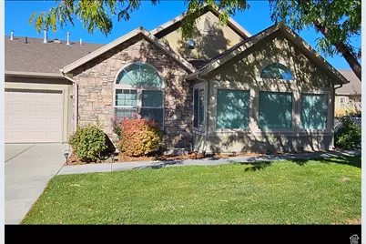 327 E 2230 N #A, North Logan, UT 84341 - Photo 2