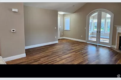 327 E 2230 N #A, North Logan, UT 84341 - Photo 4