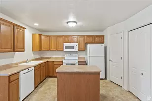35 S 800 E, American Fork, UT 84003 - Photo 8