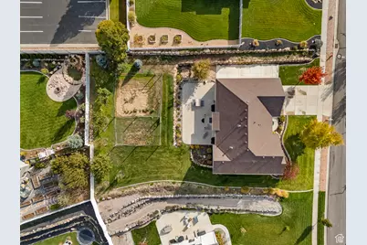 898 N Burke Ln, Elk Ridge, UT 84651 - Photo 40