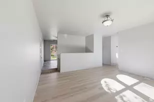 2784 W Paprika Dr S, Taylorsville, UT 84129 - Photo 10