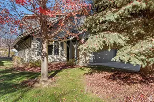 1097 N Matterhorn Ct W, Midway, UT 84049 - Photo 2