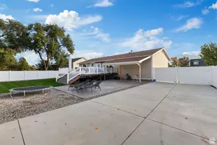 12034 S 1900 W, Riverton, UT 84065 - Photo 32