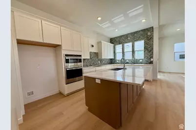 3172 N Firefly Blvd #302, Eagle Mountain, UT 84005 - Photo 2