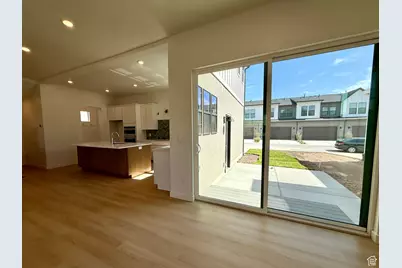 3172 N Firefly Blvd #302, Eagle Mountain, UT 84005 - Photo 10
