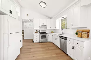 217 W 900 S, Orem, UT 84058 - Photo 8