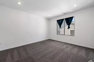 1833 N Blue Iris Ave, Tooele, UT 84074 - Photo 10