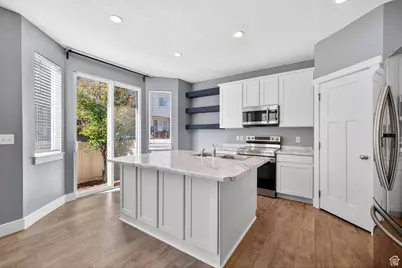 14274 S Autumn Path Ln, Herriman, UT 84096 - Photo 10