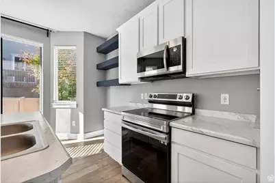 14274 S Autumn Path Ln, Herriman, UT 84096 - Photo 12