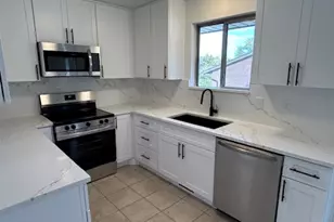 704 W Daisy Ln S, Murray, UT 84123 - Photo 6