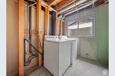 704 W Daisy Ln S, Murray, UT 84123 - Photo 20