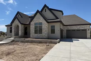 51 N Hayfield Cir, Kaysville, UT 84037 - Photo 2