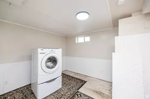 360 S 100 W, Tremonton, UT 84337 - Photo 28