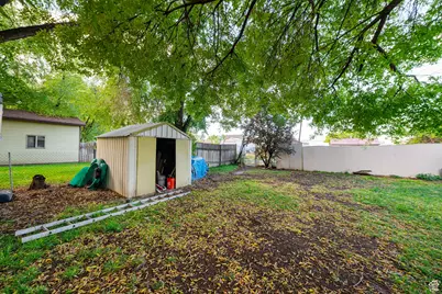 360 S 100 W, Tremonton, UT 84337 - Photo 32