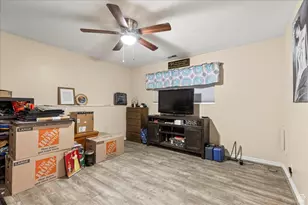 656 E 220 N, Tooele, UT 84074 - Photo 22