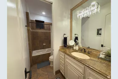 1528 N Potomac Ave Ave W #229, Washington, UT 84780 - Photo 36