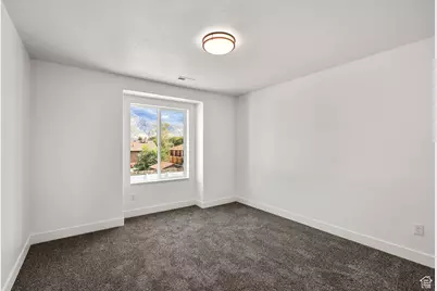 370 N Liberty Cove Dr #5, Ogden, UT 84404 - Photo 14