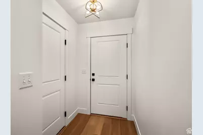 370 N Liberty Cove Dr #5, Ogden, UT 84404 - Photo 4