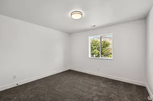 370 N Liberty Cove Dr, Ogden, UT 84404 - Photo 12