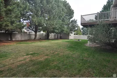 1242 W 1075 N, Clinton, UT 84015 - Photo 40