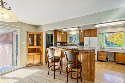 170 N 825 E, American Fork, UT 84003 - Photo 6