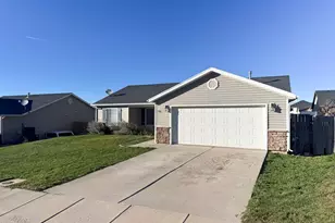 436 W 2075 N, Cedar City, UT 84721 - Photo 2
