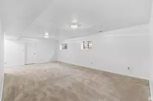 8140 S 2245 W, West Jordan, UT 84088 - Photo 20