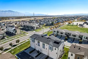 6006 W Highlandbrook Dr, West Jordan, UT 84081 - Photo 40