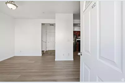 539 W 1465 N #17-102, Logan, UT 84341 - Photo 6