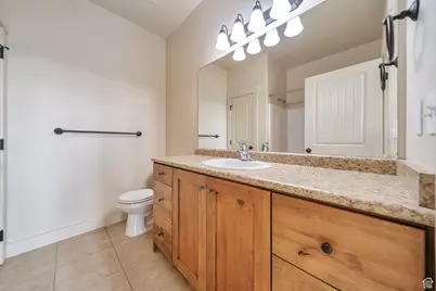 4271 W Clarks Hill Dr, South Jordan, UT 84009 - Photo 20